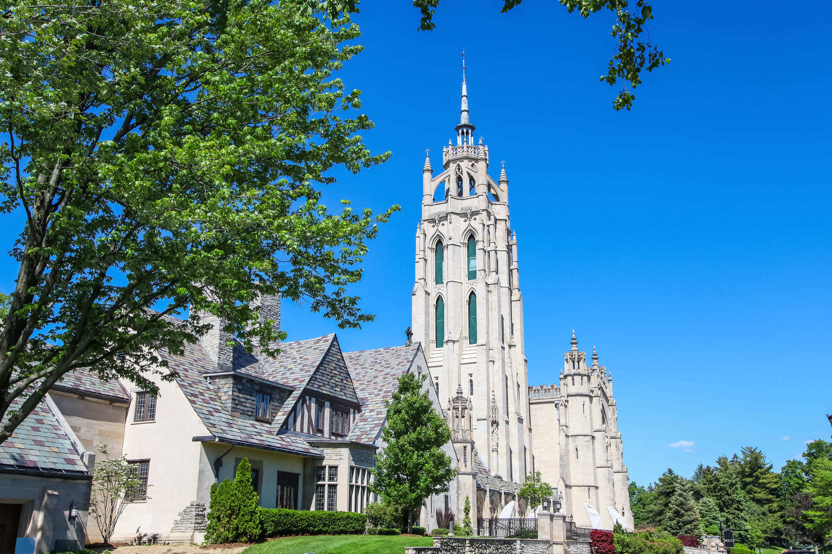 Beautiful church and luxury home in Bloomfield Township, Michigan